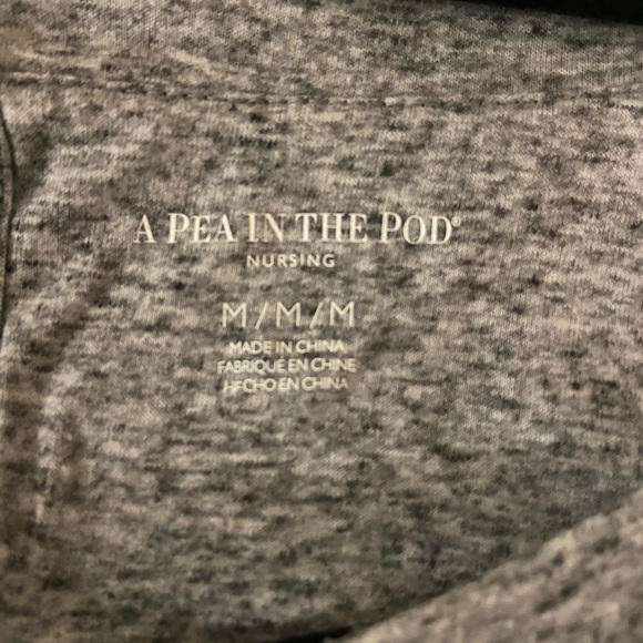 A Pea in the Pod maternity and nursing top - Picture 3 of 3